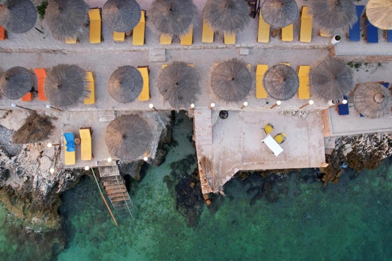 Siro Kerma Private Beach Villa Sarande Ngoại thất bức ảnh