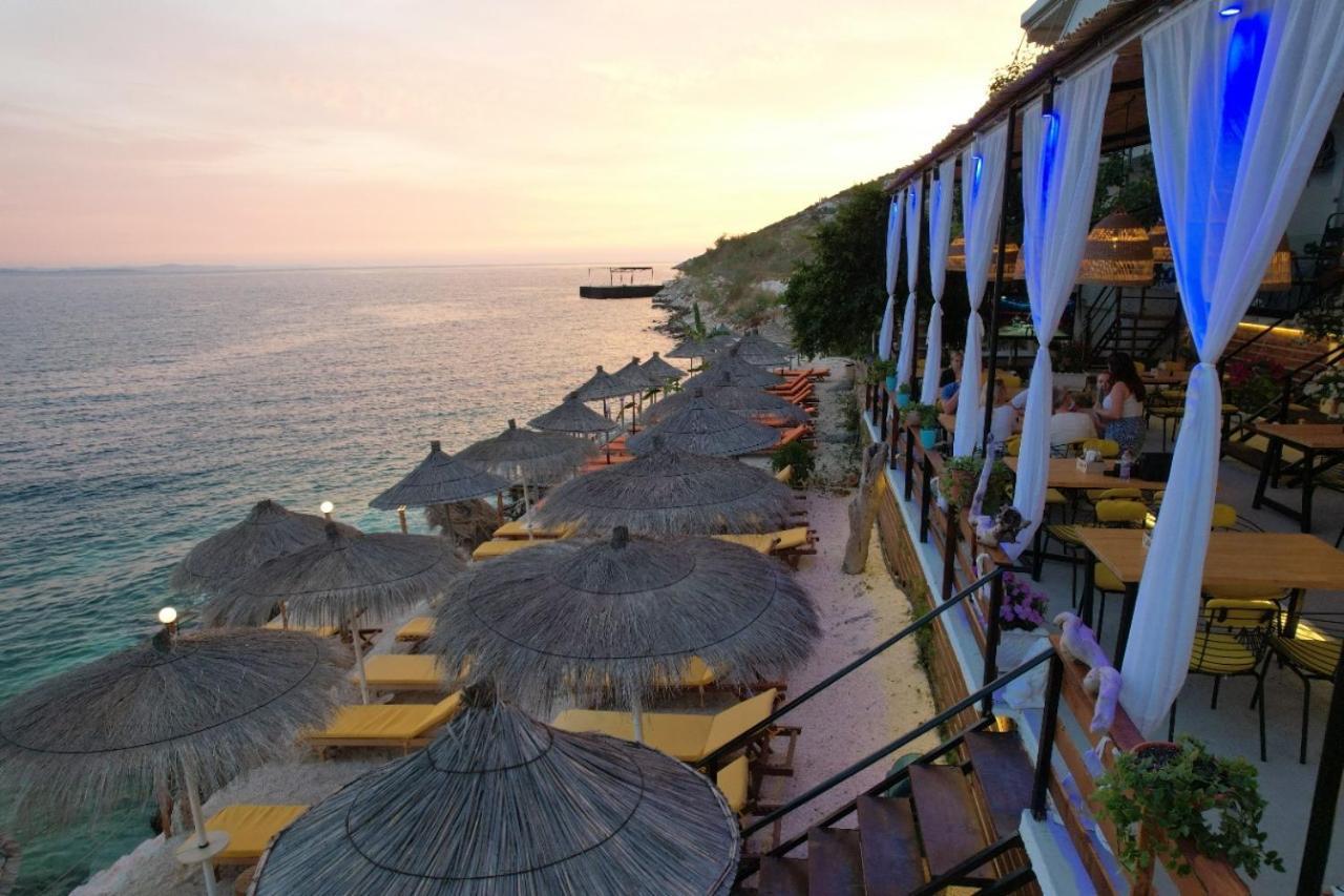 Siro Kerma Private Beach Villa Sarande Ngoại thất bức ảnh