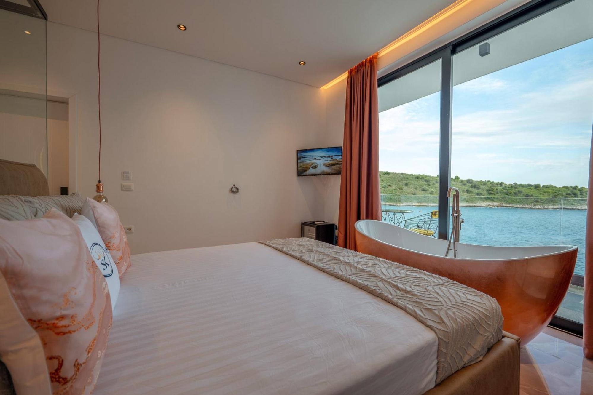 Siro Kerma Private Beach Villa Sarande Ngoại thất bức ảnh